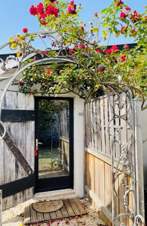 STUDIO-COTTAGE AVEC JARDIN-BASSIN D'ARCACHON